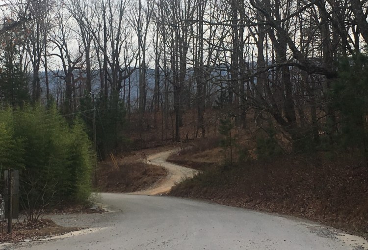 0EDA373E-B97E-4AD6-A271-023295112488